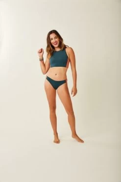 Sanitas Colorblock Top - Women's