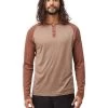 Tentree Treeblend Classic Henley Long-Sleeve - Men's 2 Tentree Treeblend Classic Henley Long-Sleeve - Men's -Camping shops 1036002202 TenTree TreeBlendClassicHenleyLongSleeve PineBarkHeatherSepiaHeather Mens Front