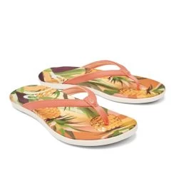 OluKai Ho'opio Hau - Women's