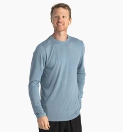 Bamboo Lightweight Long-Sleeve - Men's -Camping shops 1036005482 Freefly BambooLightweightLongSleeve BlueFog Mens Front